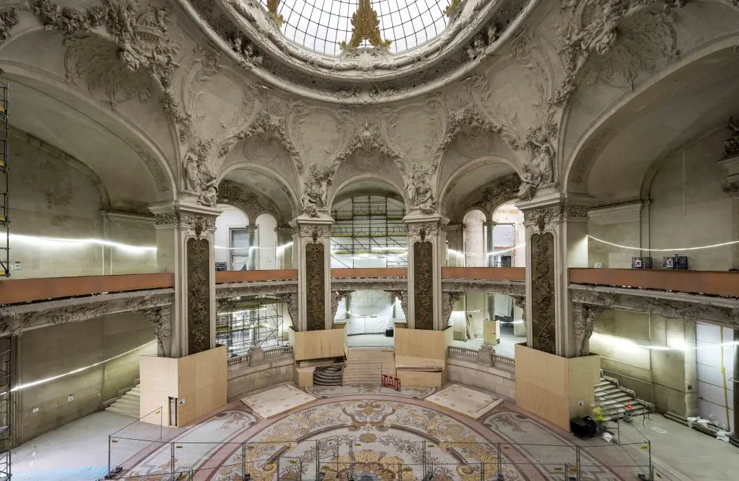Rotonde du Palais d'Antin en restauration, coupole et sol en mosaïque